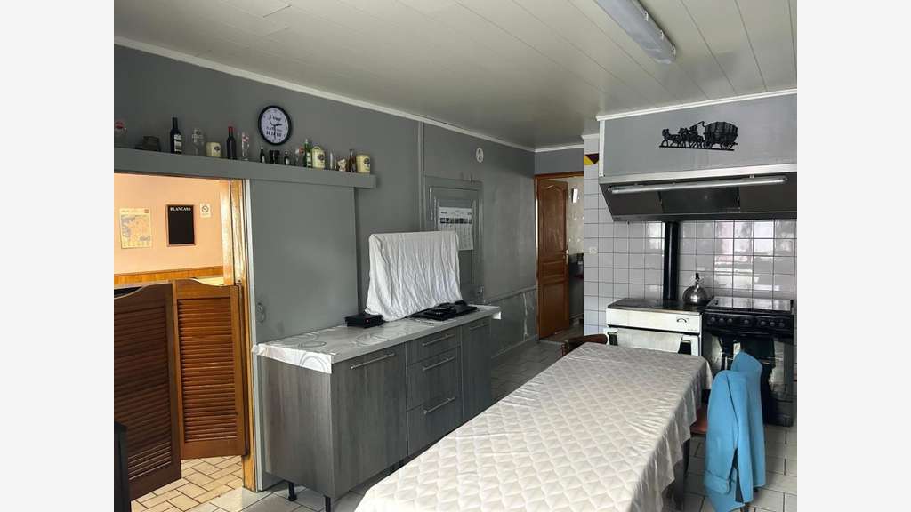 Vente FDC restaurant et bar licence 4 à Tréveray