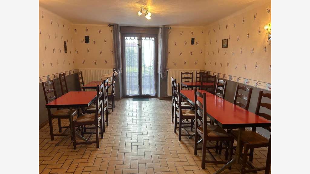 Vente FDC restaurant et bar licence 4 à Tréveray