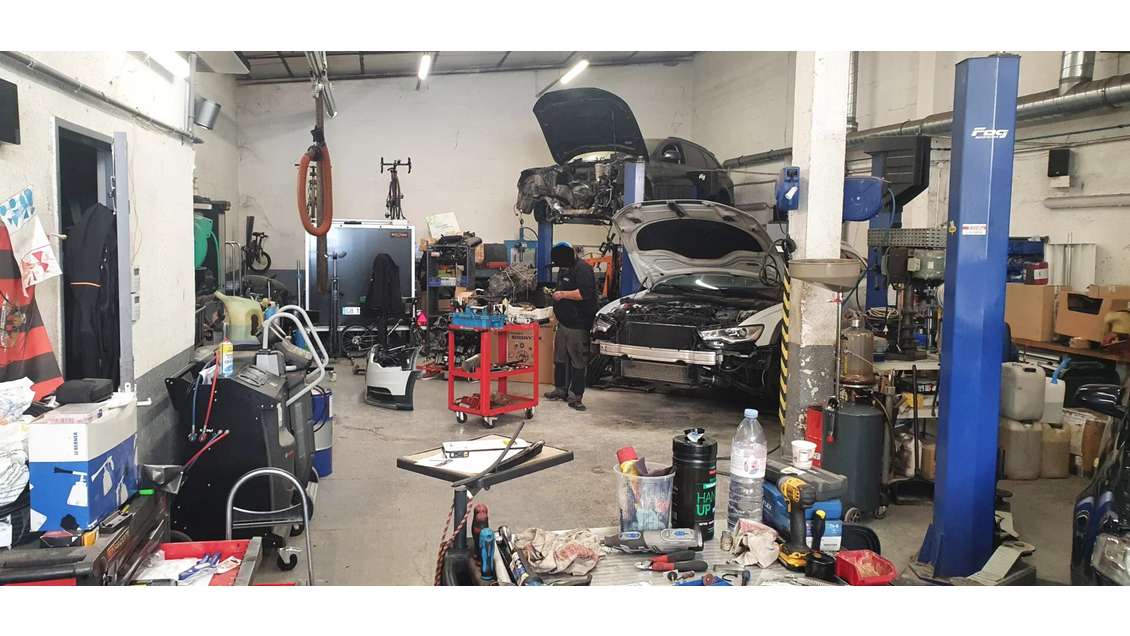 Vente FDC magnifique garage ZA St Laurent du Var