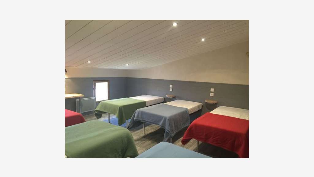 Vente gîte 32 couchages axe Avignon Gap