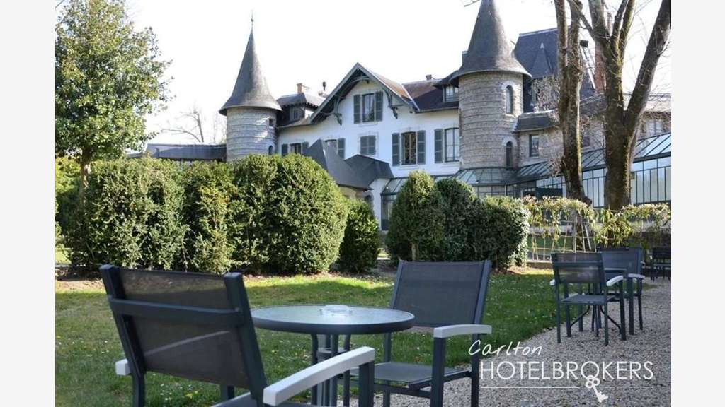 AV Hôtel ***** restaurant * Pyrénées Atlantiques