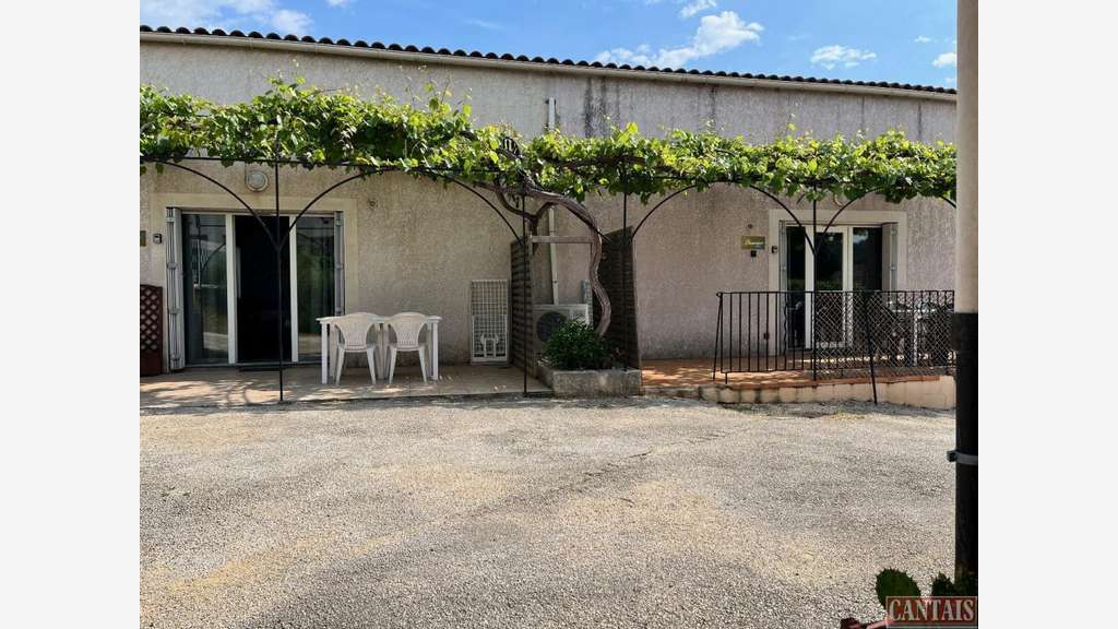 Vente domaine touristique 2000m² Sud Ardèche