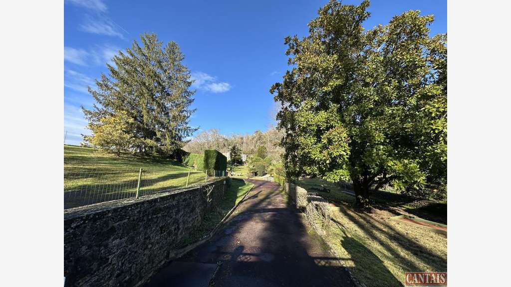 Vente hôtel restaurant 40 ch axe Cahors Périgueux