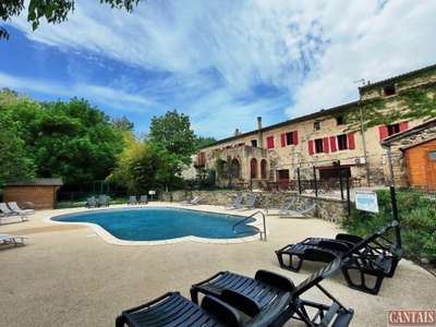 Vente charmant camping avec gîte en Ardèche