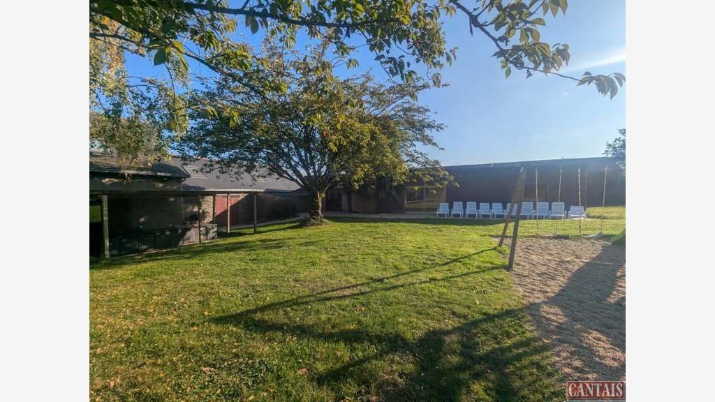 Vente gîte rénové sur 1.5ha axe Nantes Rennes
