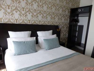 Vente hôtel bureau bar lic 4 sur axe Orléans Tours