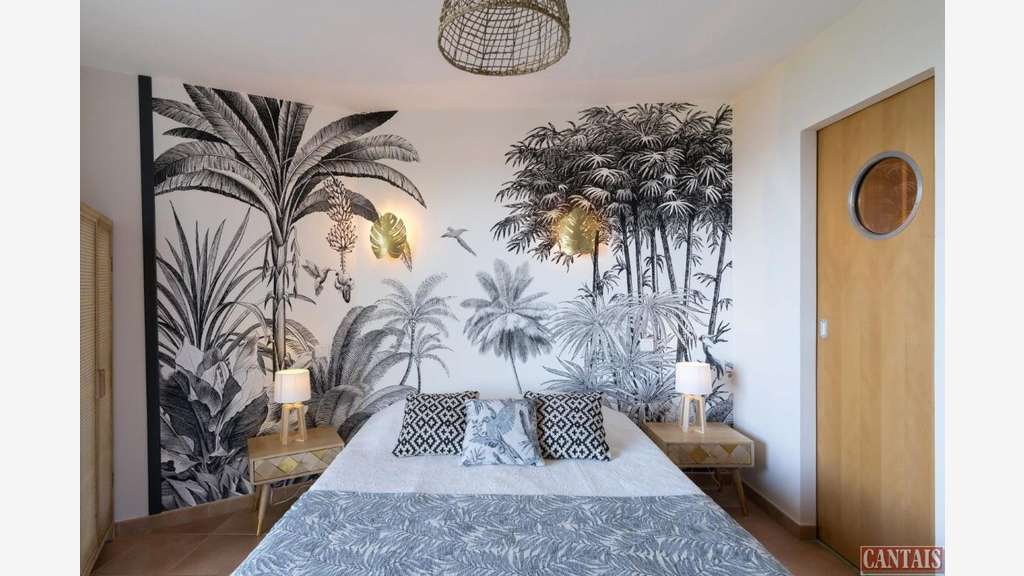 Vente hôtel restaurant sur axe Saint Tropez Cannes
