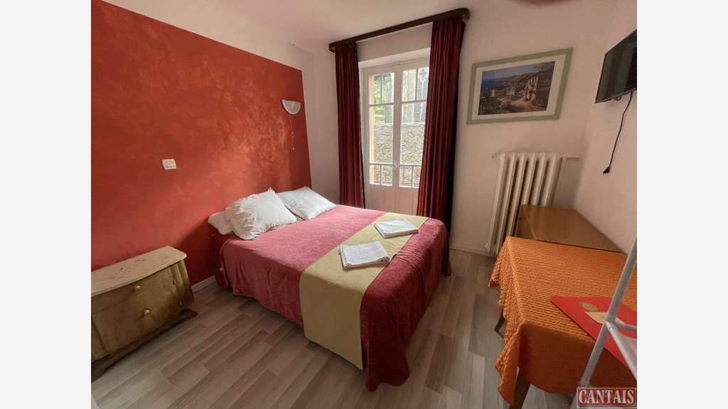 Vente hôtel bureau + 25 ch axe Vesoul Gerardmer