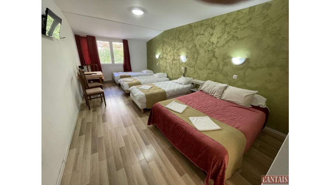 Vente hôtel bureau + 25 ch axe Vesoul Gerardmer