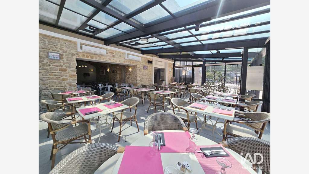 Hotel restaurant à Bagnols-sur-Cèze