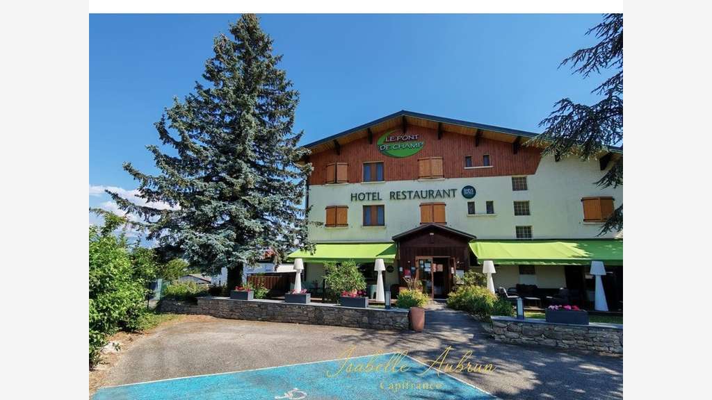 A vendre hôtel restaurant empl strat Beaucroissant