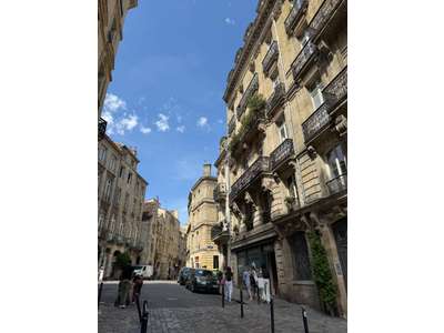 Vente Hôtel - Hôtel restaurant à Bordeaux