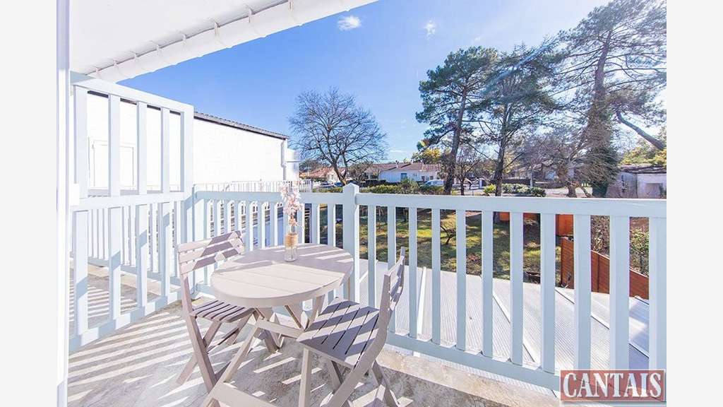 Vente hôtel bureau grande terrasse dans les Landes