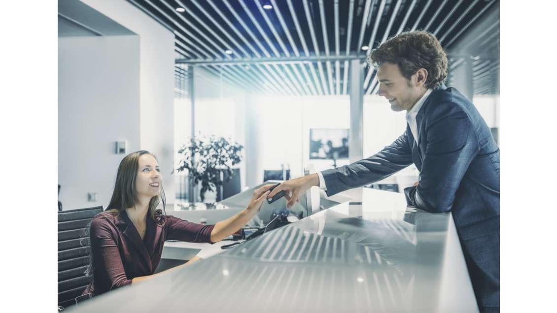 A vendre hôtel-bureau économique +60 ch.