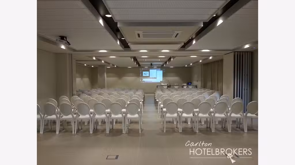 Vente hôtel **** spa proche frontière en Catalogne