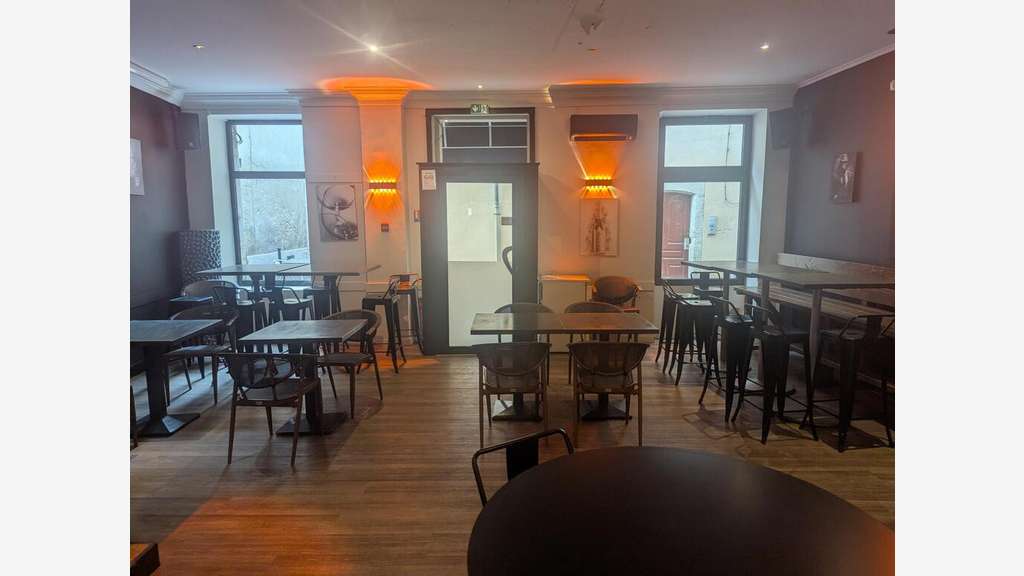 Vente bar tapas licence IV centre ville Castres