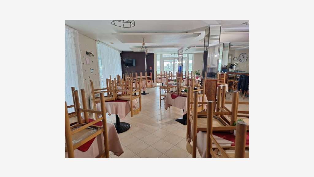 Vente hôtel bureau lic IV Nord-Est de Châteauroux