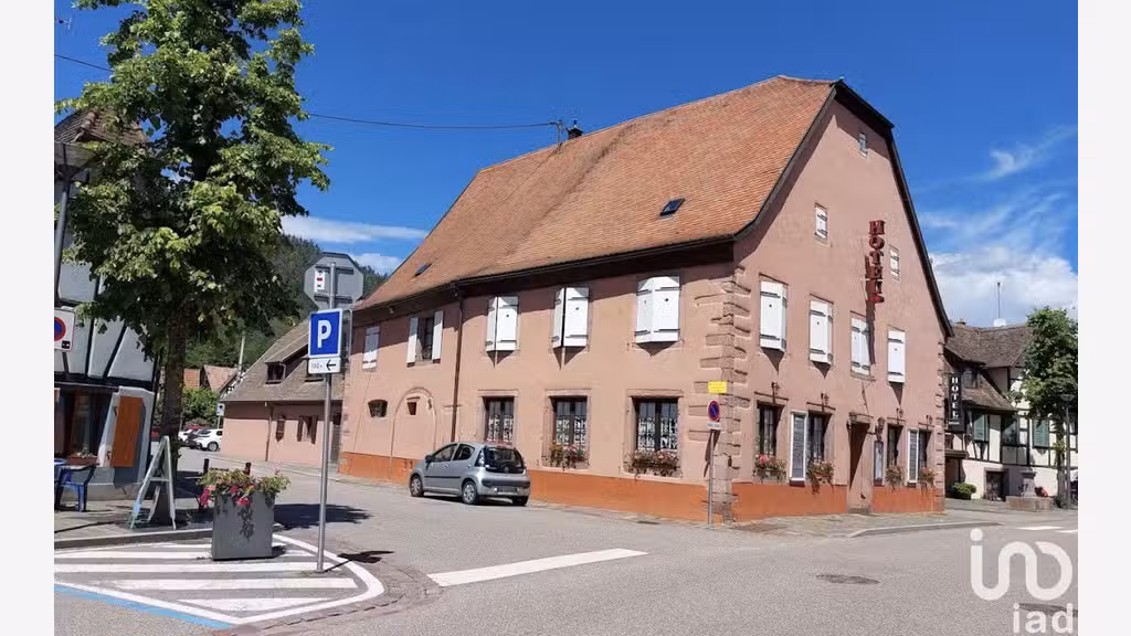 Hotel restaurant à Châtenois