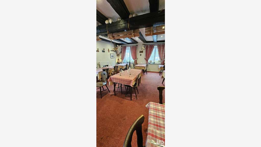 Hotel restaurant à Châtenois