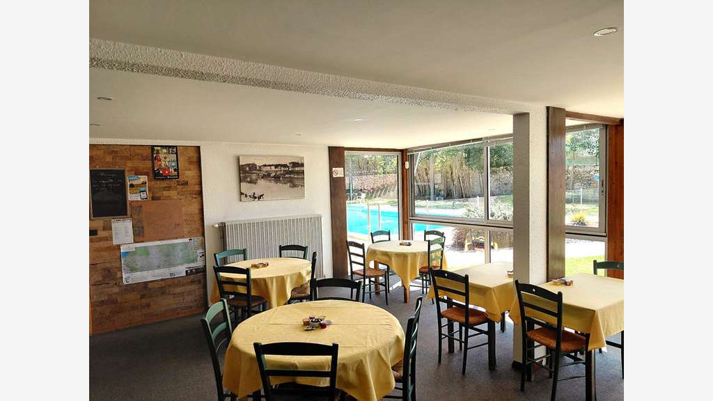 Fonds et murs hôtel à vendre sur Condom (32)