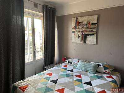 Vente hôtel bureau proche mer sur la Côte d'Azur