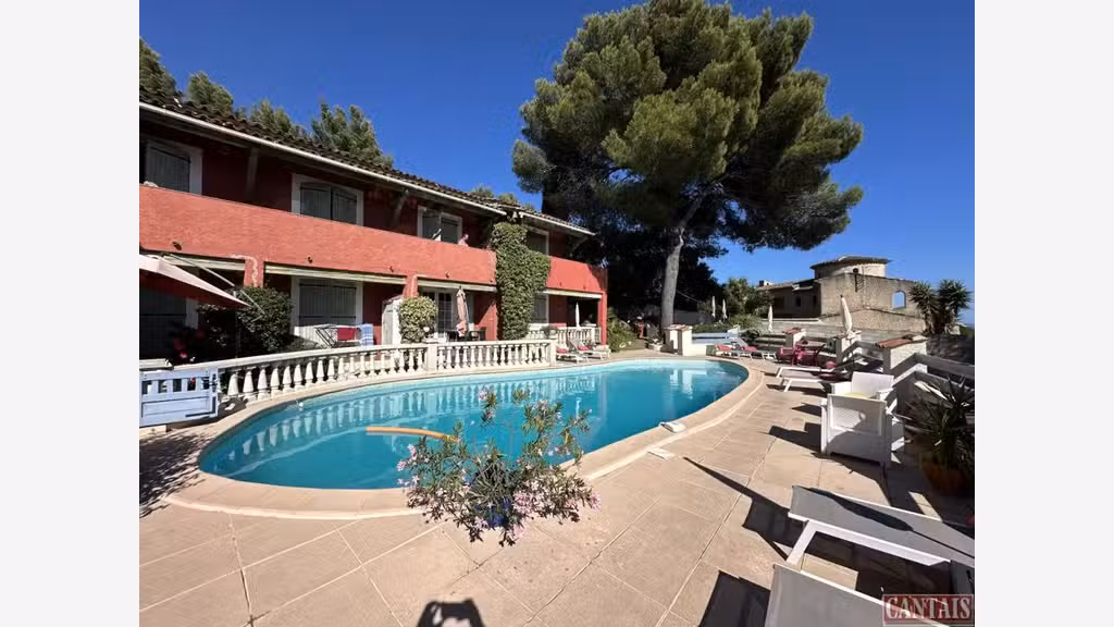 Vente Gîtes de 25 à 85m² sur la Côte D'Azur