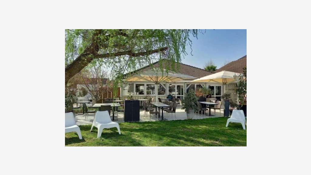 Vente hôtel *** proche de Roissy Villepinte