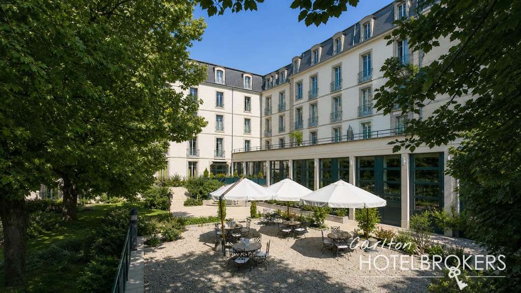 Vente résidence Appart'Hotel station thermale 70