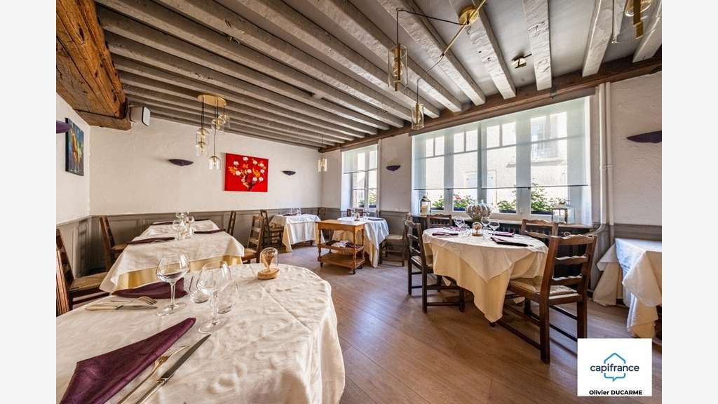 A vendre hôtel restaurant clé en main à Fixin