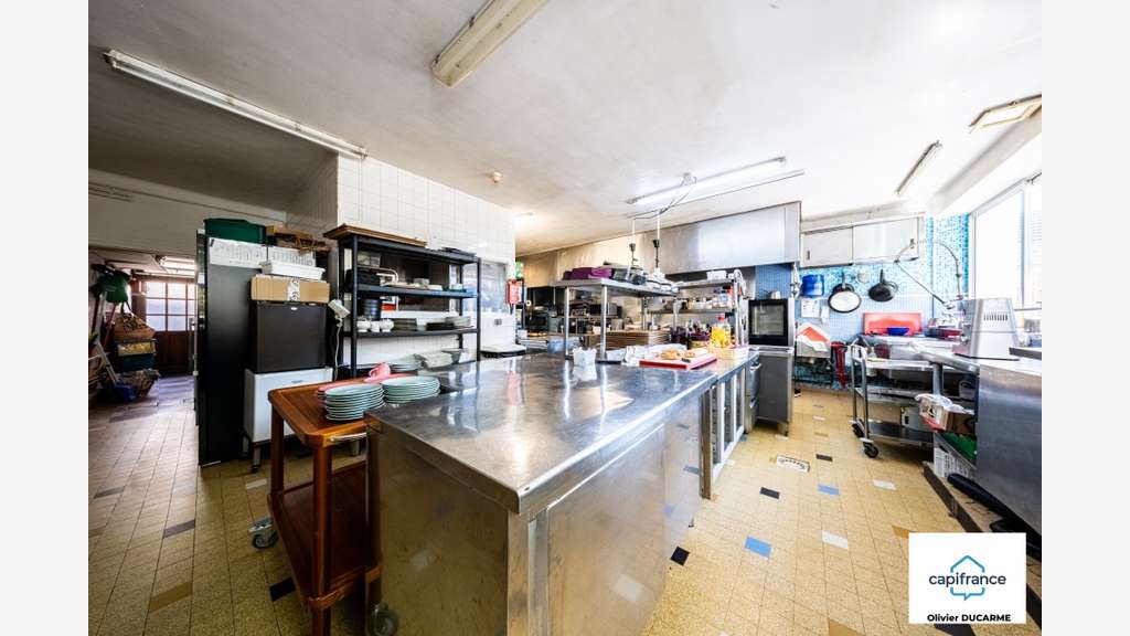 A vendre hôtel restaurant clé en main à Fixin