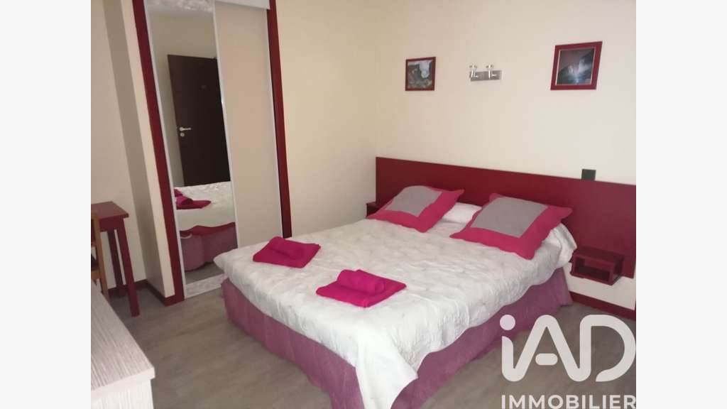 Vente hôtel murs et fdc de 451m² à Gavarnie