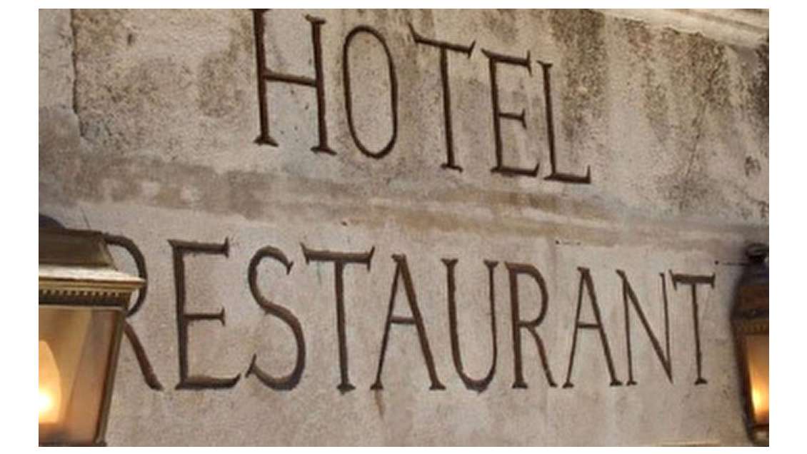 A vendre hôtel bureau 16 chambres à Alençon (61)