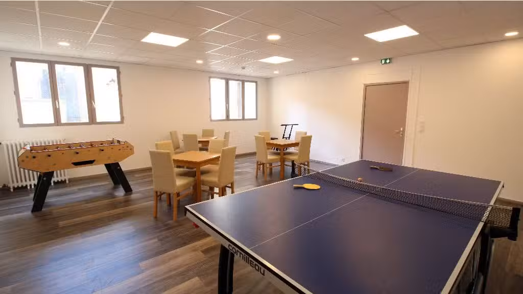 Vente hôtel 3 *** 60 ch + restaurant à la Barboule