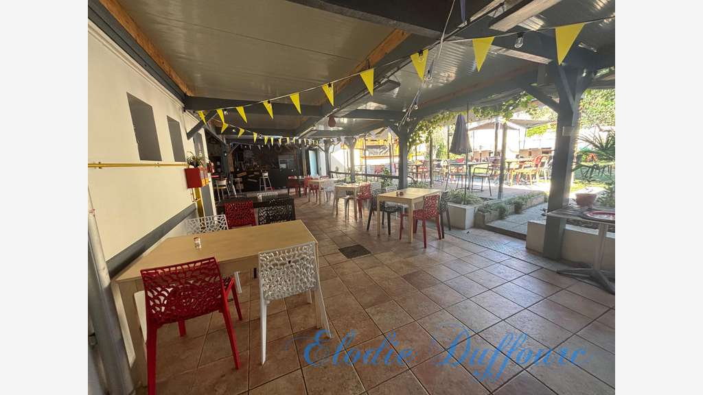 Hôtel café restaurant à vendre à Maubourguet (65)