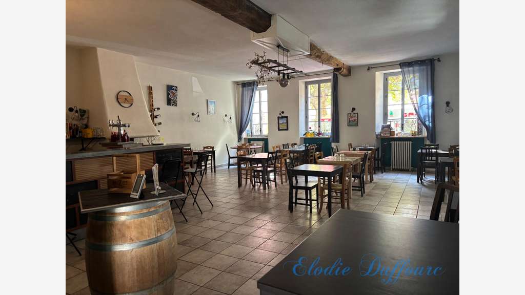 Hôtel café restaurant à vendre à Maubourguet (65)