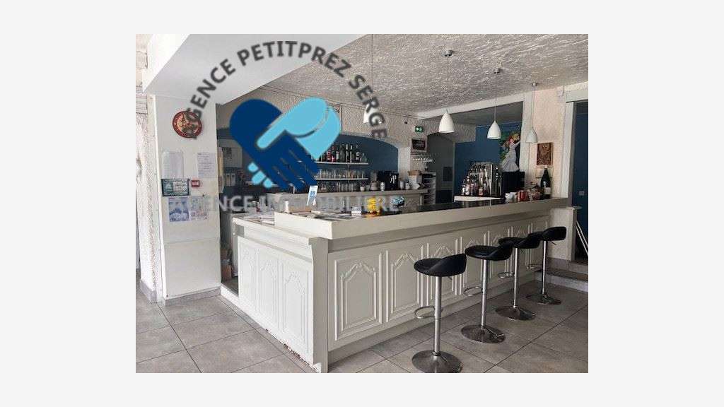 Vente hôtel restaurant terrasse proche de Mazamet