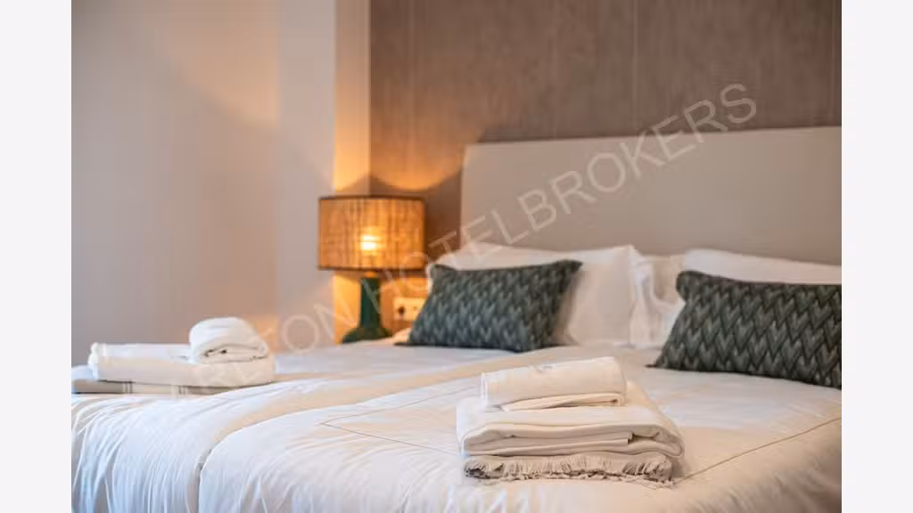 Cède Projet hôtelier de Luxe à Fuengirola