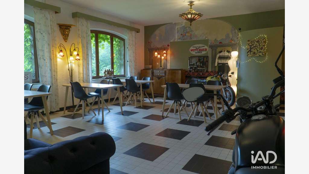 Hotel restaurant à Montsauche-les-Settons