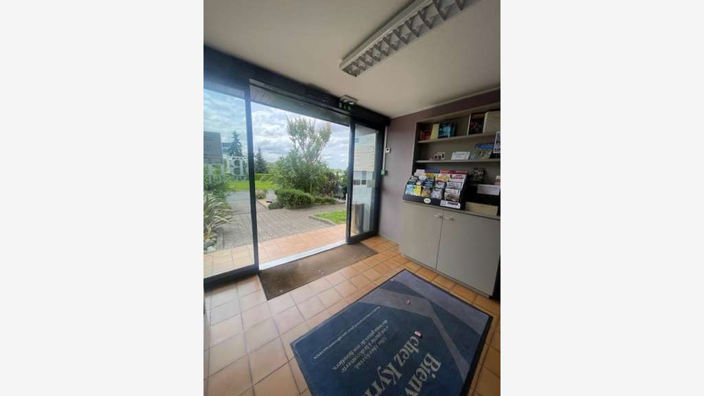 Hôtel 3 *** sous enseigne à vendre à Orthez (64)