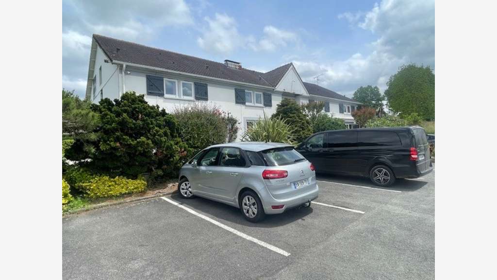 Hôtel 3 *** sous enseigne à vendre à Orthez (64)