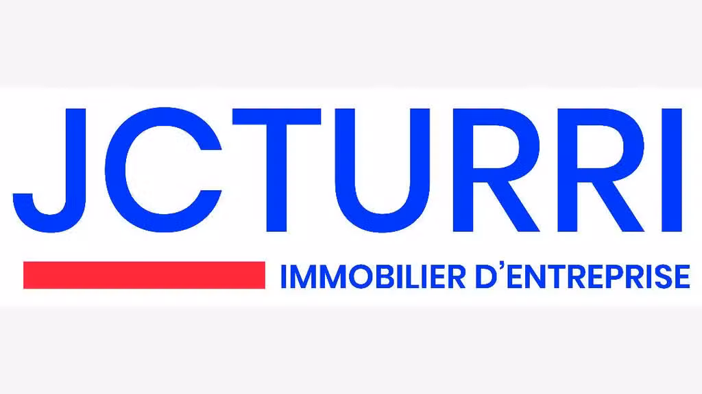 Vente hôtel bord de mer proche Quimper 13 Clés