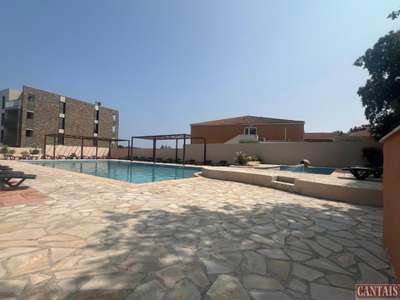 Vente hôtel bureau secteur périurbain en Provence