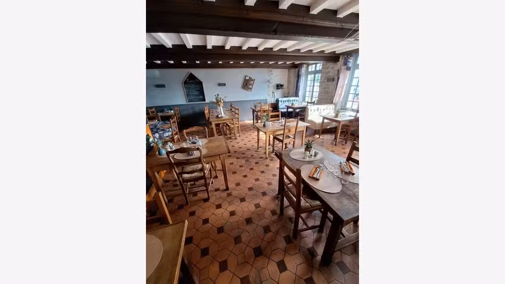 Restaurant hôtel avec terrasse