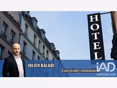 Hôtel à Quintin
