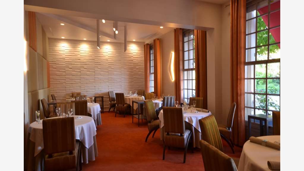 Cession restaurant 120m² empl stratégique à Reims