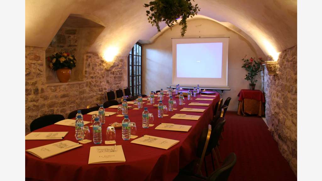 Hôtel-restaurant 3 *** à vendre Vaison la Romaine