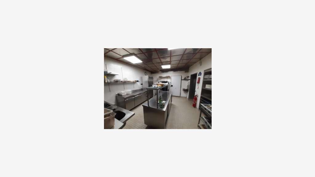 HOTEL RESTAURANT HAUT DE GAMME - 20 MN TOURS