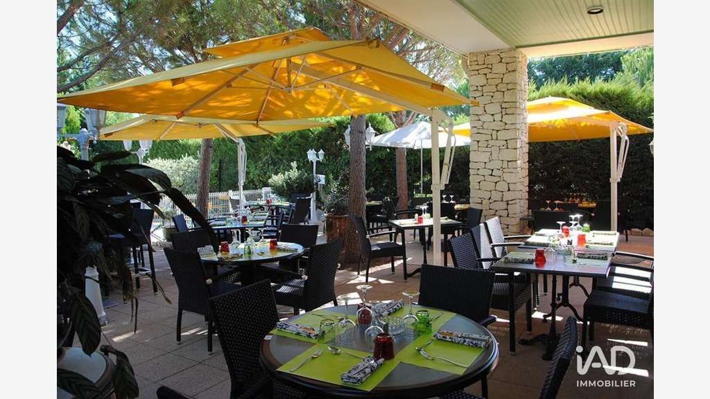 Hotel restaurant à Saint-Andiol