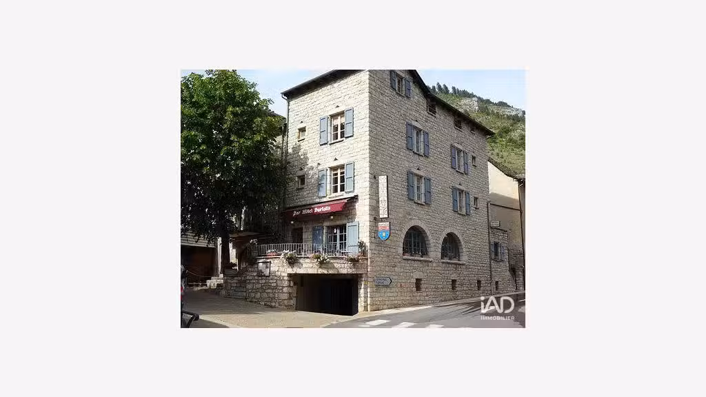 Hotel restaurant à Sainte-Enimie