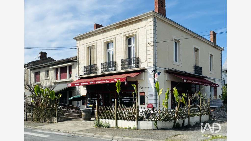 Hotel restaurant à Sainte-Foy-la-Grande